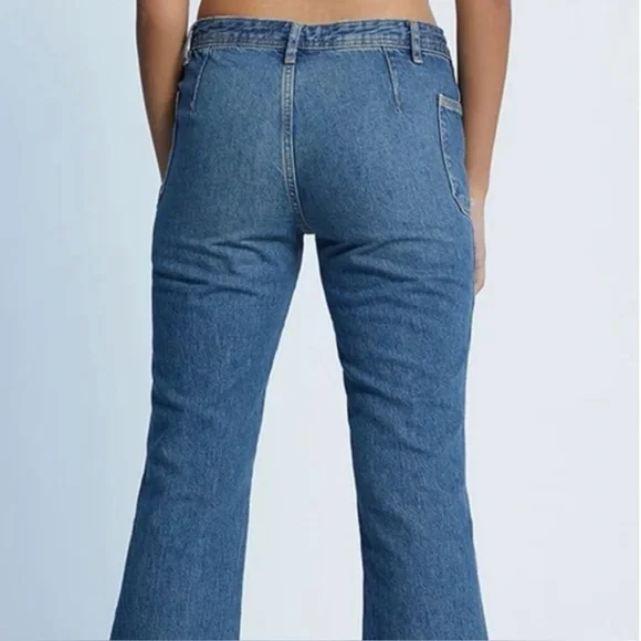 Free People -We The Free ‘ Izzy ‘ Denim Flare Women’s Patch Pocket Jeans Size 24 - Picture 9 of 10